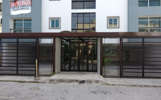 ID 101 Edificio SM 44 Calle Aurora en Cancún.
