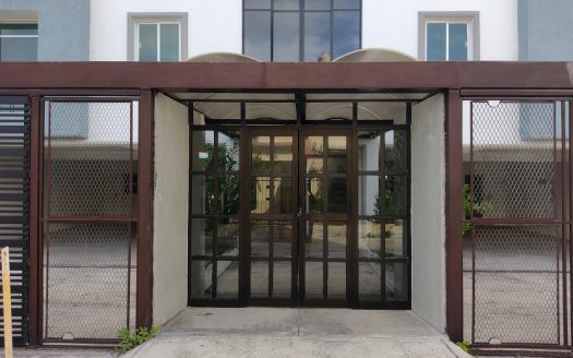 ID 101 Edificio SM 44 Calle Aurora en Cancún.